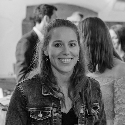 Anna Hollinger
